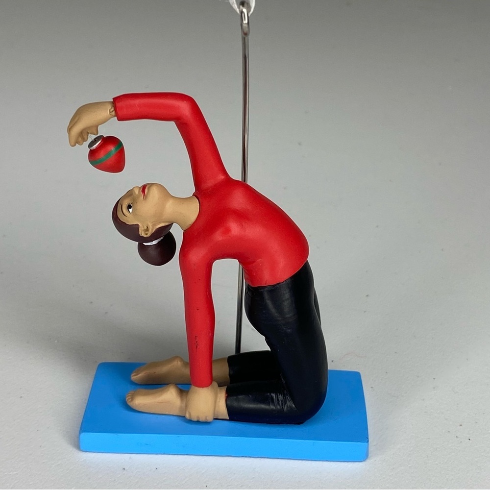 Hallmark Yoga Ornament 2020 Christmas Exercise Pilates 1HGO3284